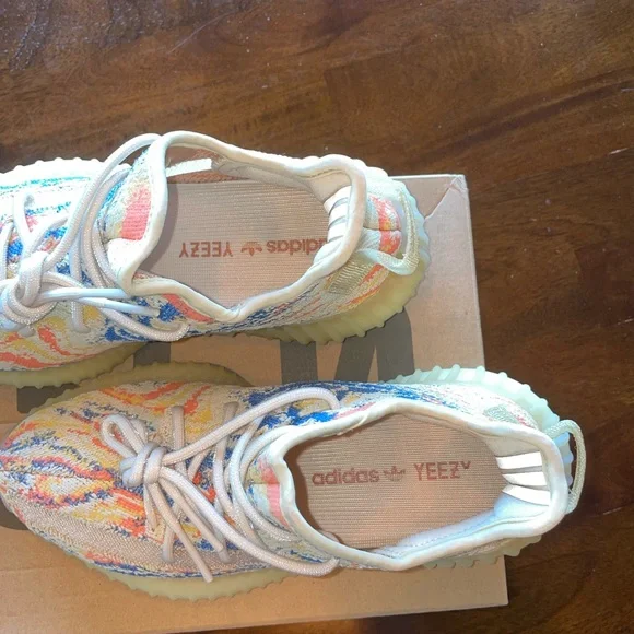 Authentic Yeezy 350 V2 boost MX Oat - Picture 4 of 6